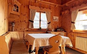 Einzigartiges Alpenstil Chalet mit Panoramablick